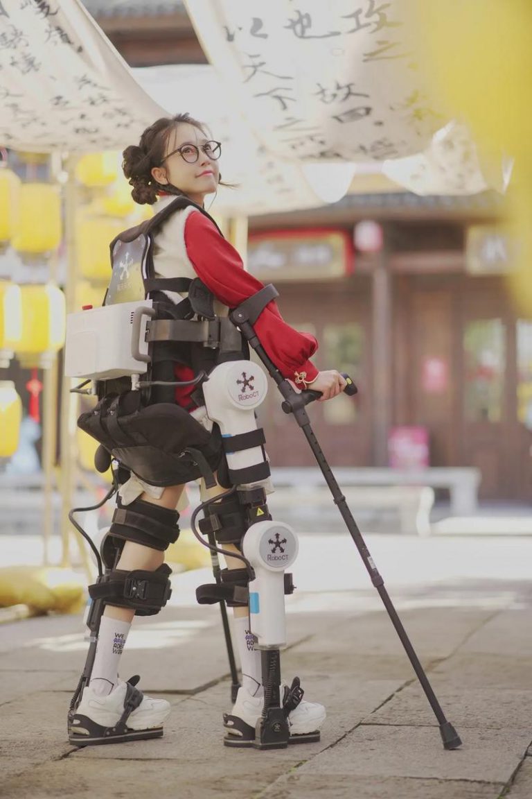 康复外骨骼机器人如何走进寻常百姓家?