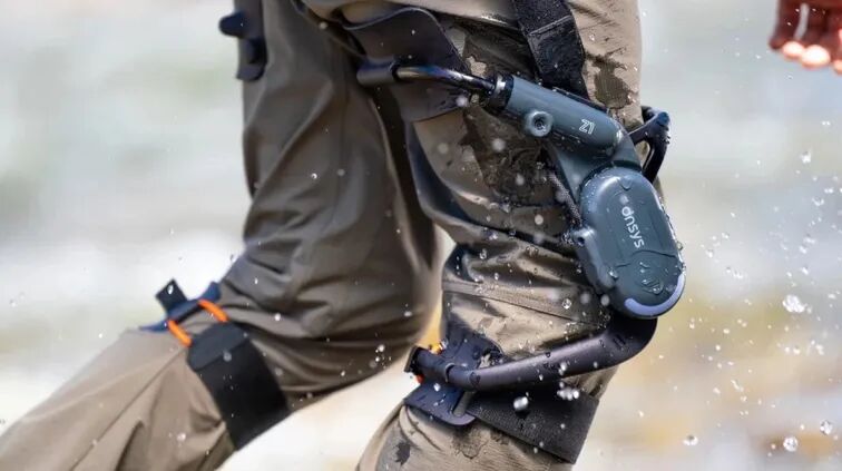 《死亡搁浅》外骨骼即将开卖，结果你告诉我这玩意儿扛不起300公斤？