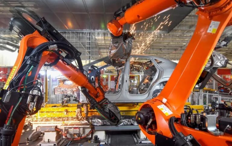 国产人形机器人，“剑指”德国工厂