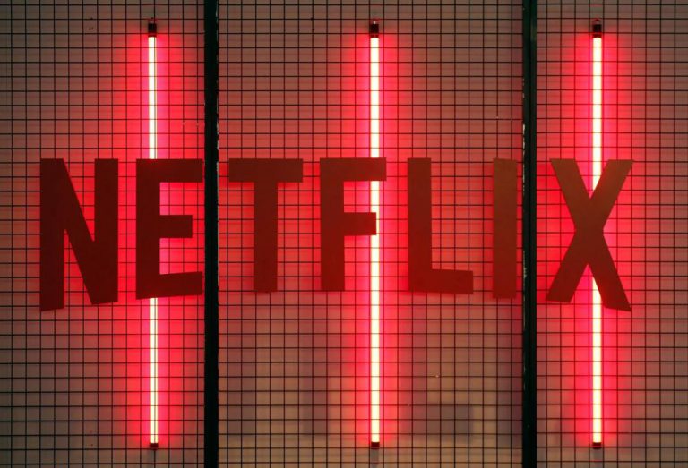 Netflix首次开源AI视频模型，流媒体掀起AI竞赛